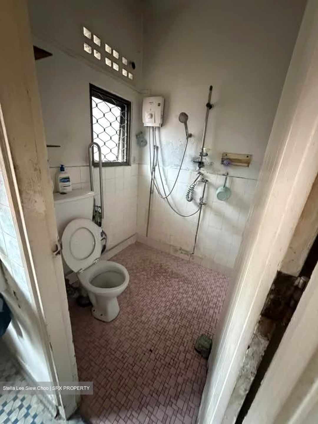 Serangoon Park (D13), Semi-Detached #568254101